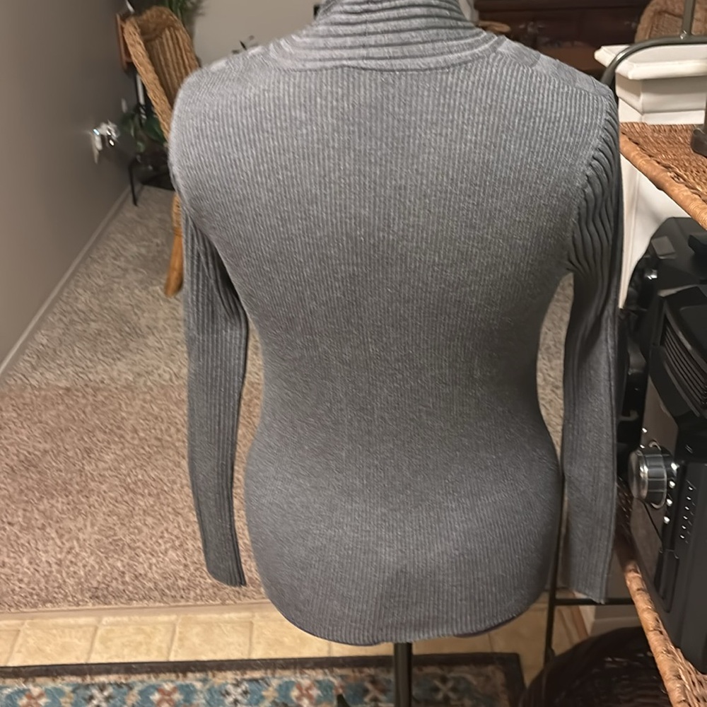 I.N.C. Sweater - Picture 3 of 4